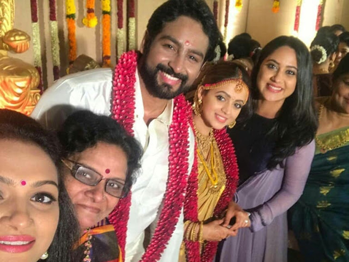 Malayalam actor Bhavana gets married to Kannada producer Naveen - Sakshi5