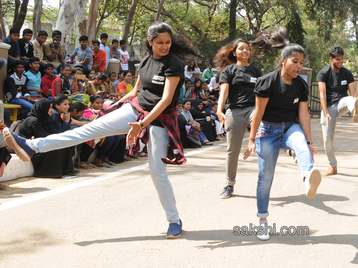 Hyderabad Literary Festival 2018 - Sakshi18