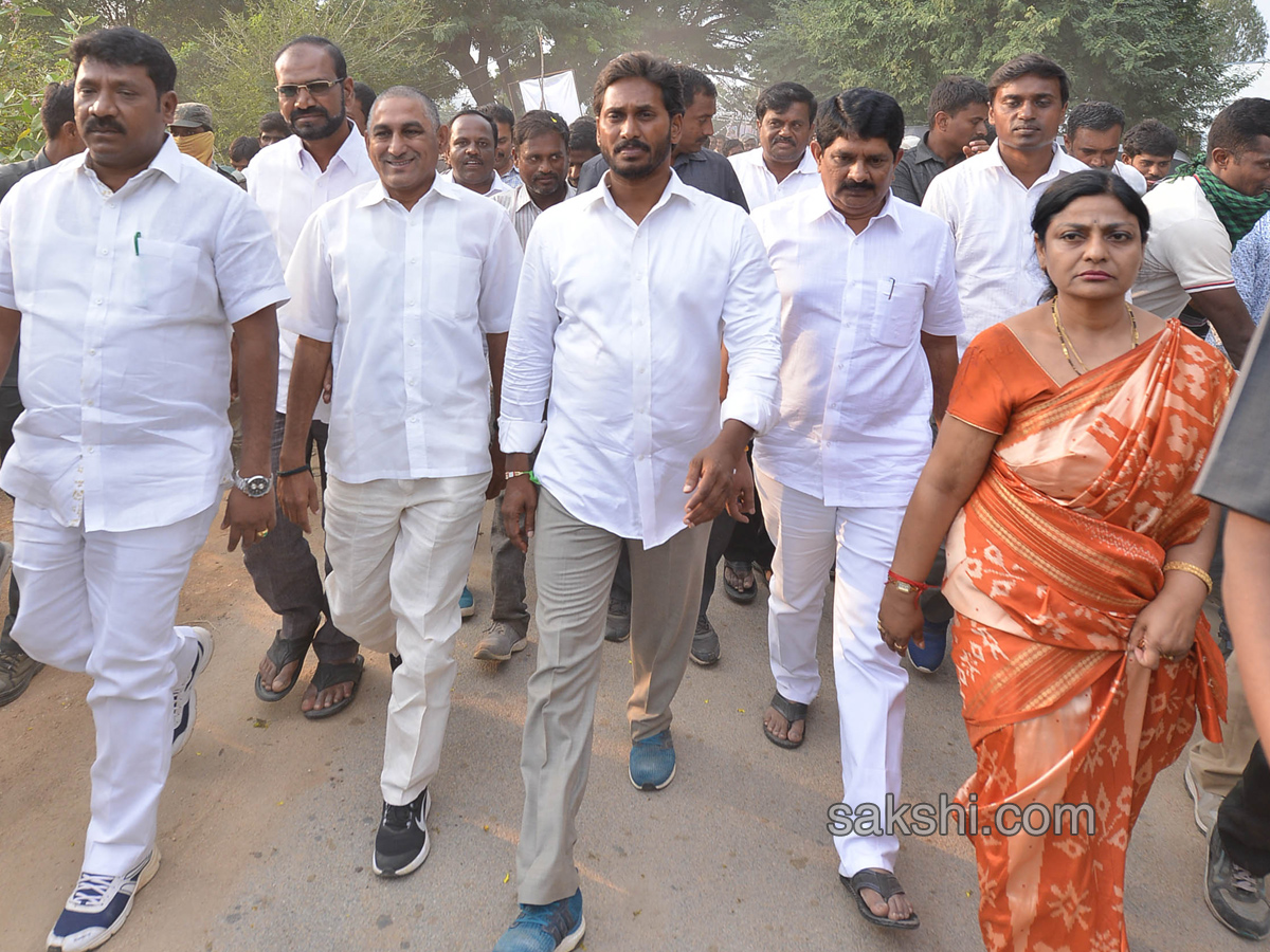 YS Jagan Day 52 Of PrajaSankalpaYatra  - Sakshi24