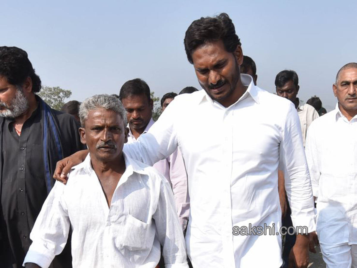 ys jagan mohan reddy prajasankalpayatra - Sakshi7