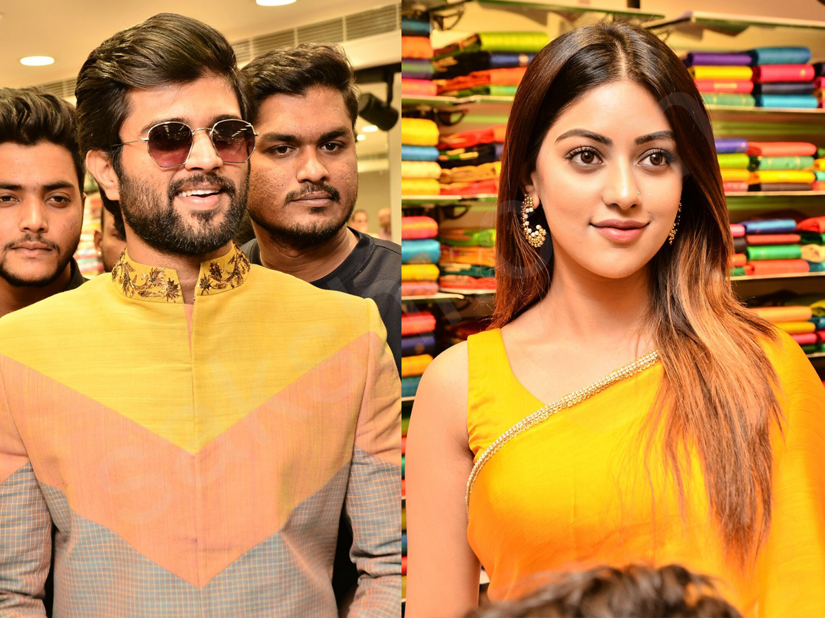 Vijay Devarakonda and Anu Emmanuel launch KLM Fashion Mall at Dilsukhnagar - Sakshi9