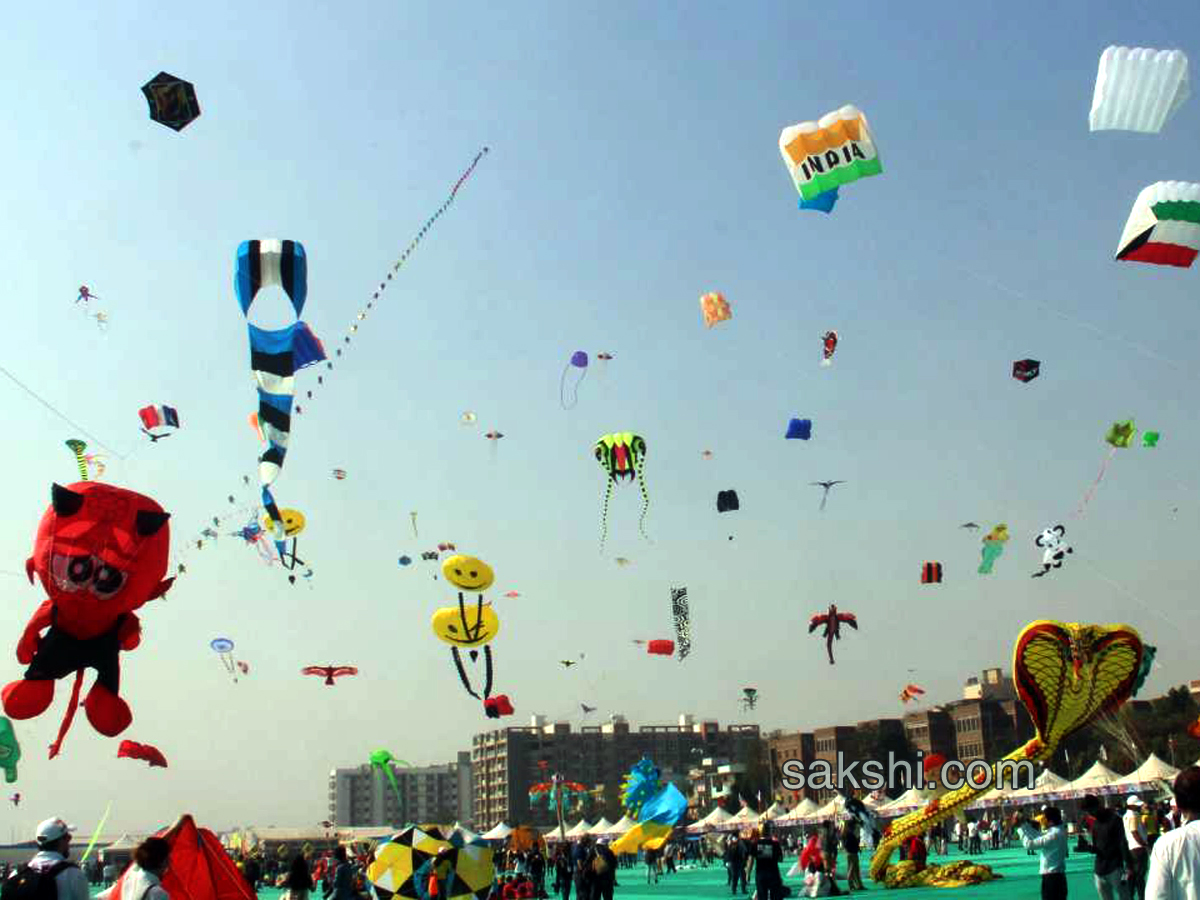 International kite festival begins in Gujarat - Sakshi3