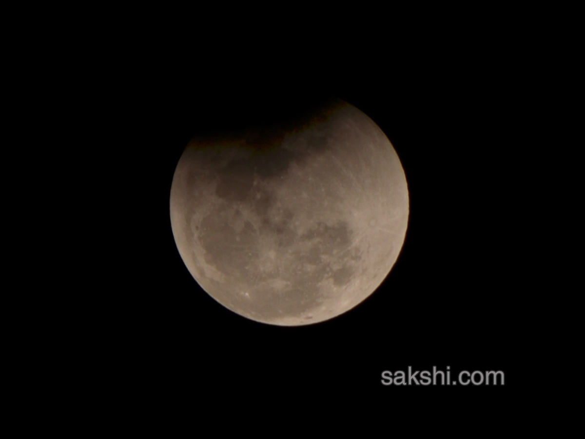 Super moon in Hyderabad - Sakshi17