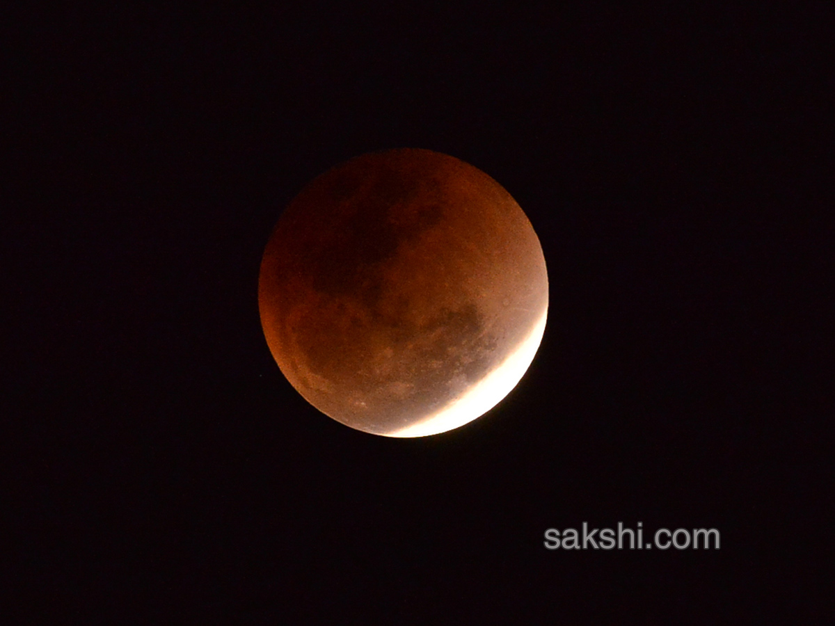 Super moon in Hyderabad - Sakshi2