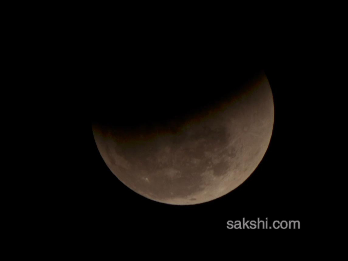 Super moon in Hyderabad - Sakshi6