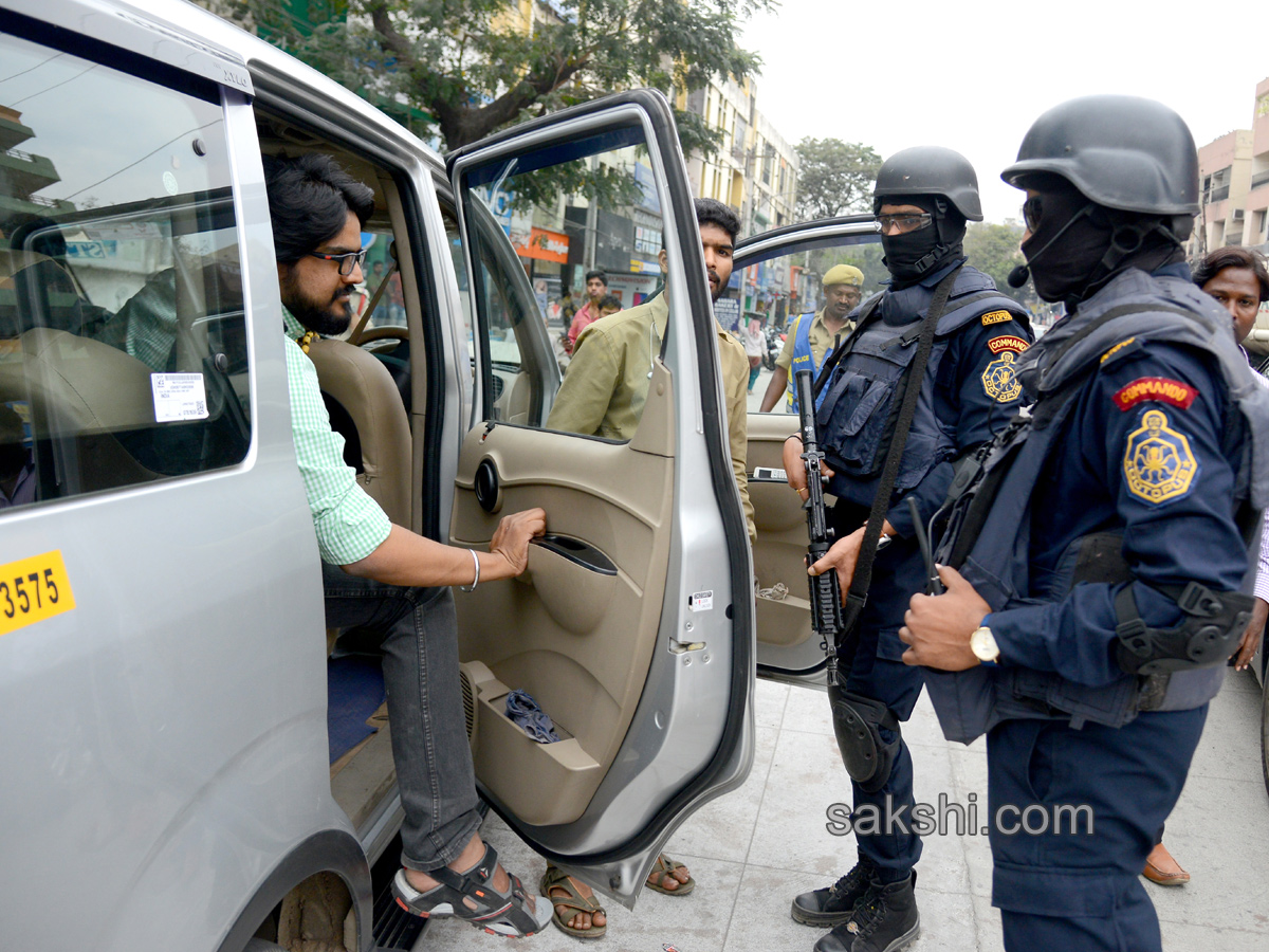 Telangana Octopus Police Conducts Search - Sakshi4