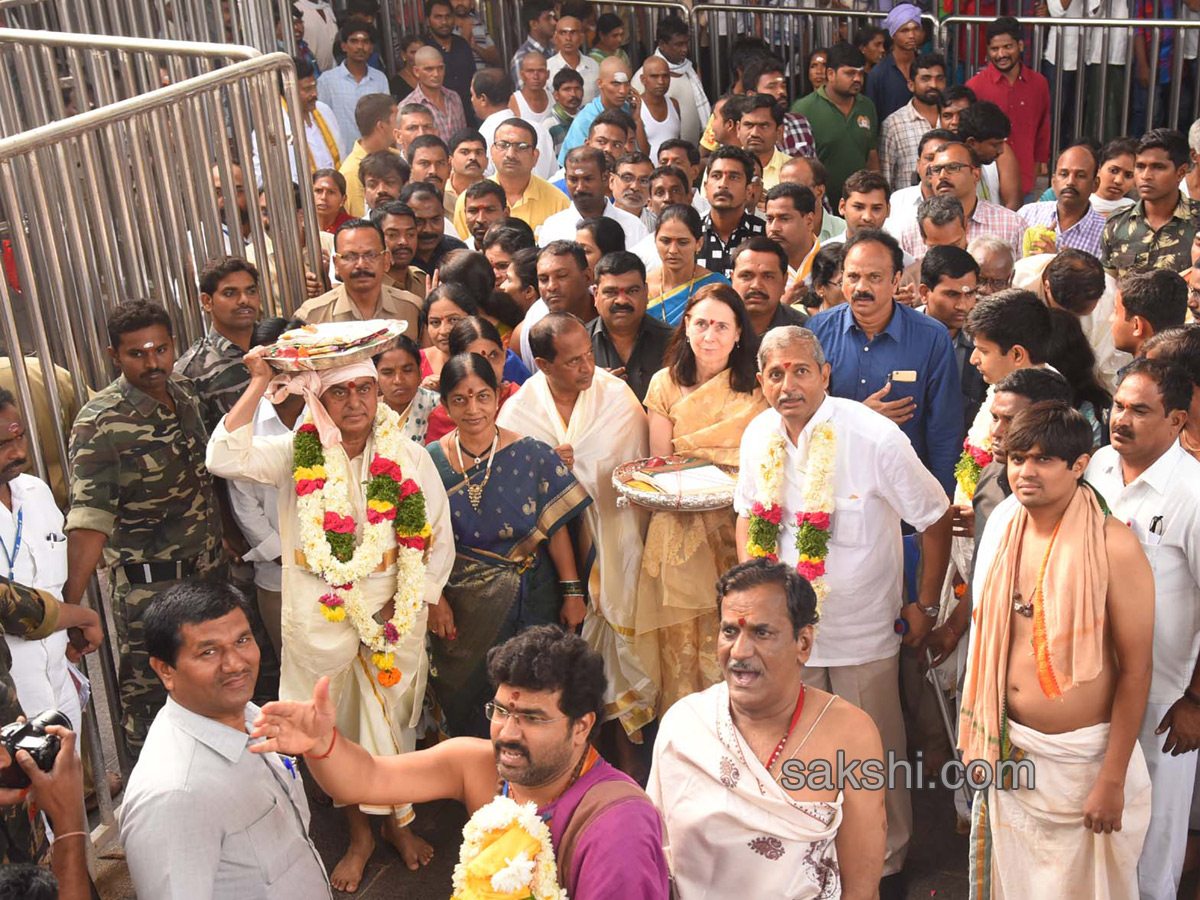 maha shivaratri in andhra pradesh - Sakshi16