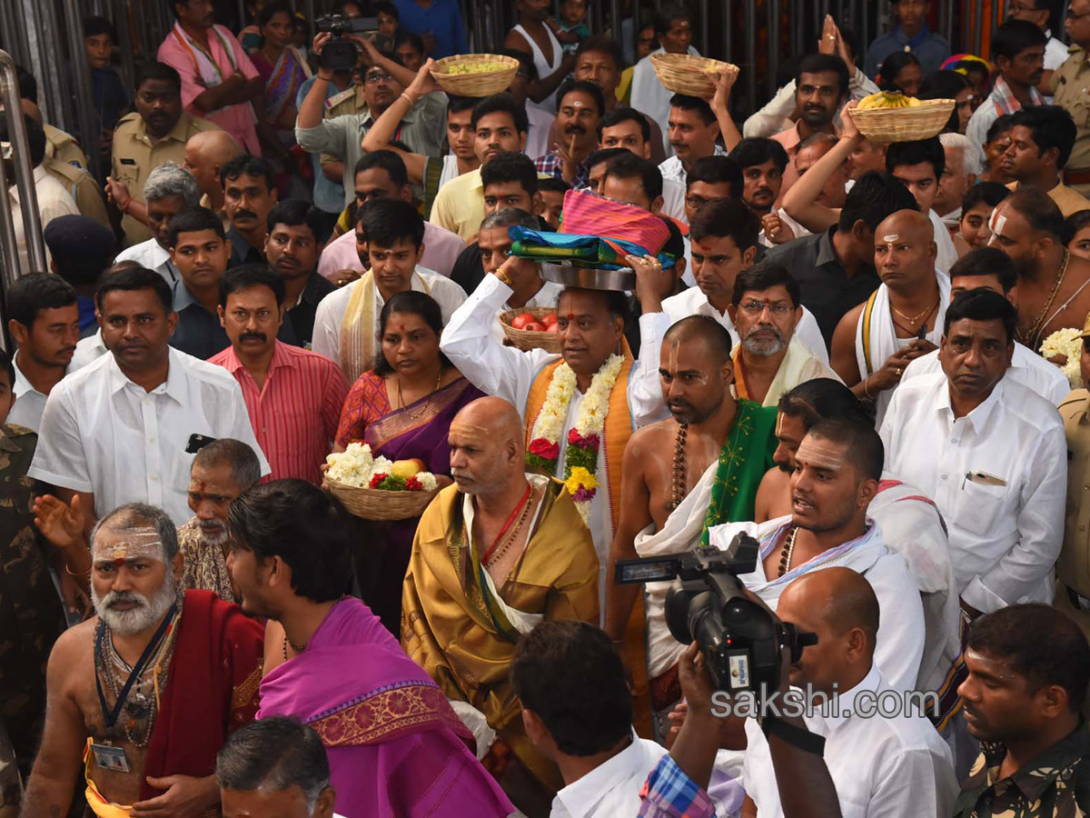 maha shivaratri in andhra pradesh - Sakshi19