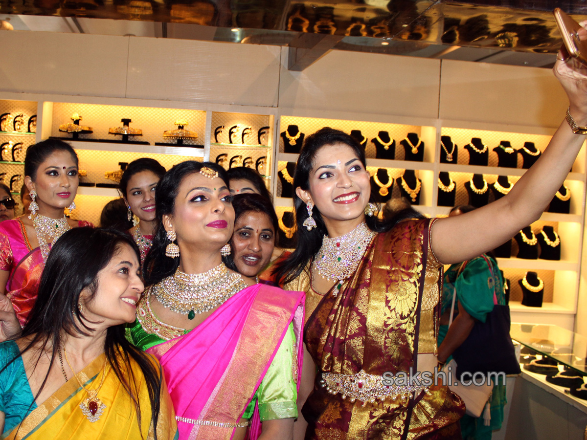 Jewellery Exhibition At Sheraton Grand Hotel Bangalore - Sakshi1