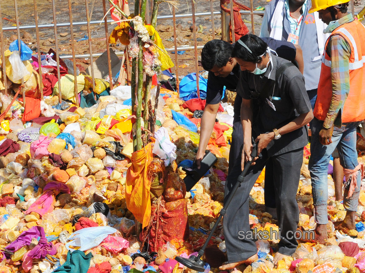 Sammakka Saralamma Jatara - Sakshi18