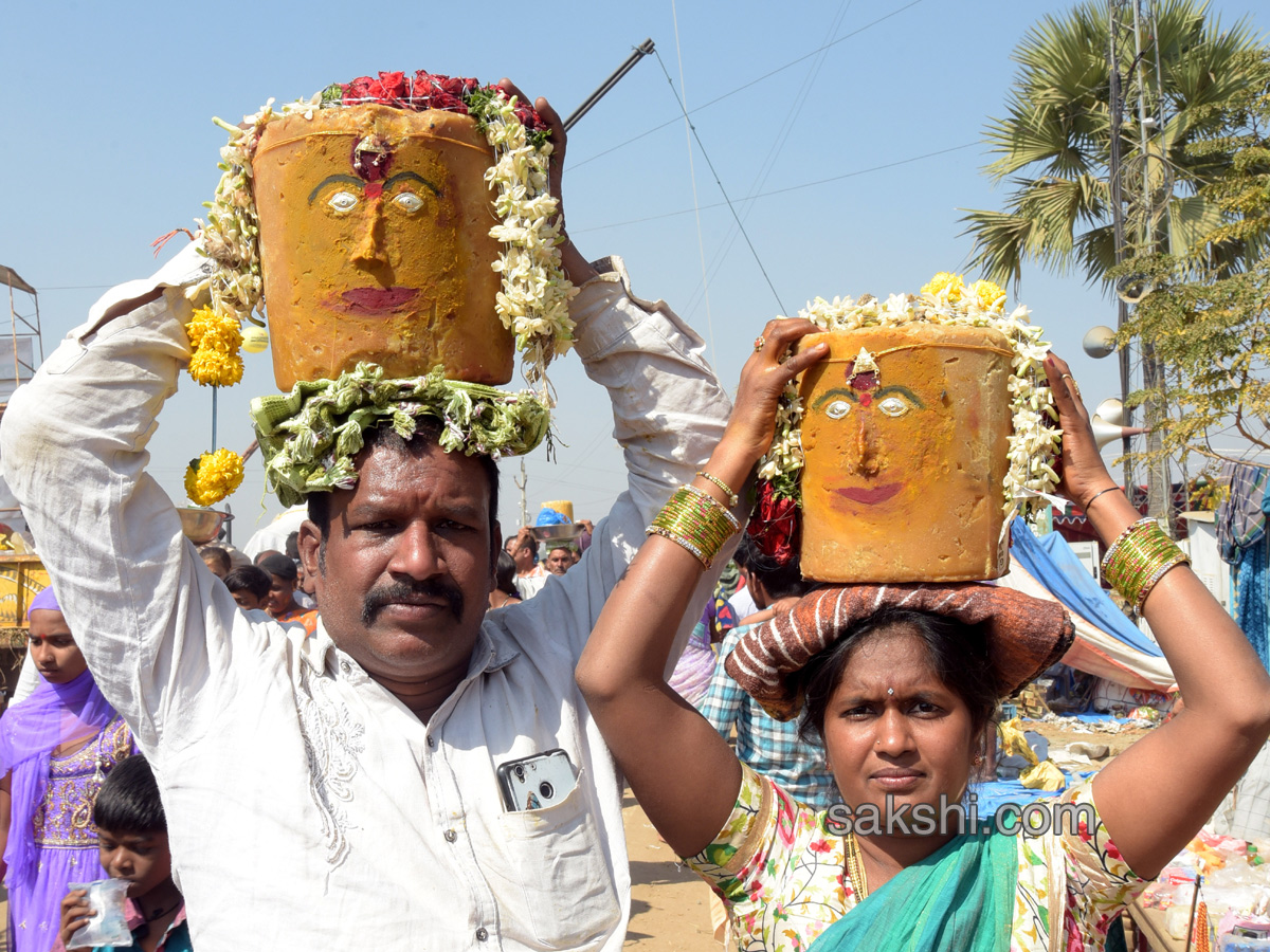 Sammakka Saralamma Jatara - Sakshi6