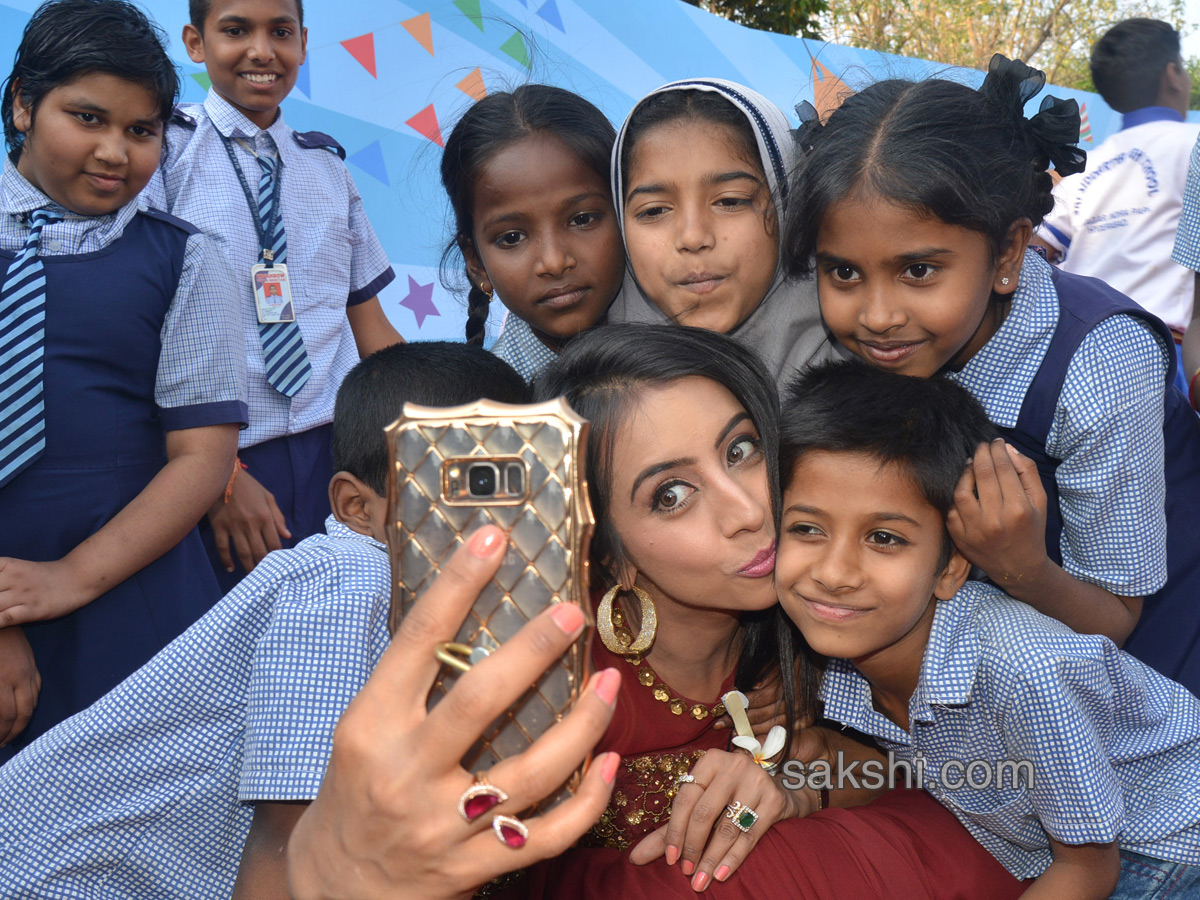 Teaching Tree Carnival in Actress Sanjana - Sakshi12