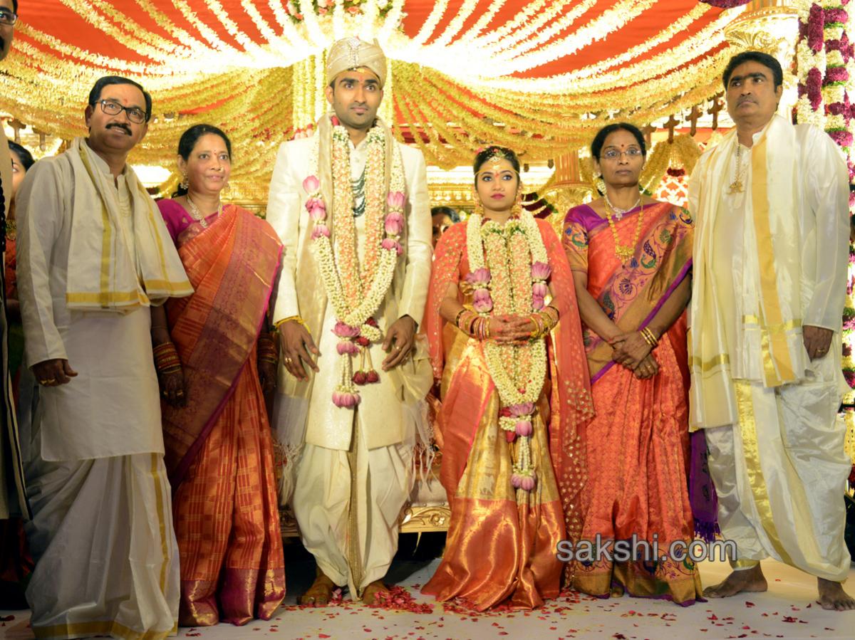  ys bharathi reddy attend bharathi cement director daughter marriage - Sakshi8