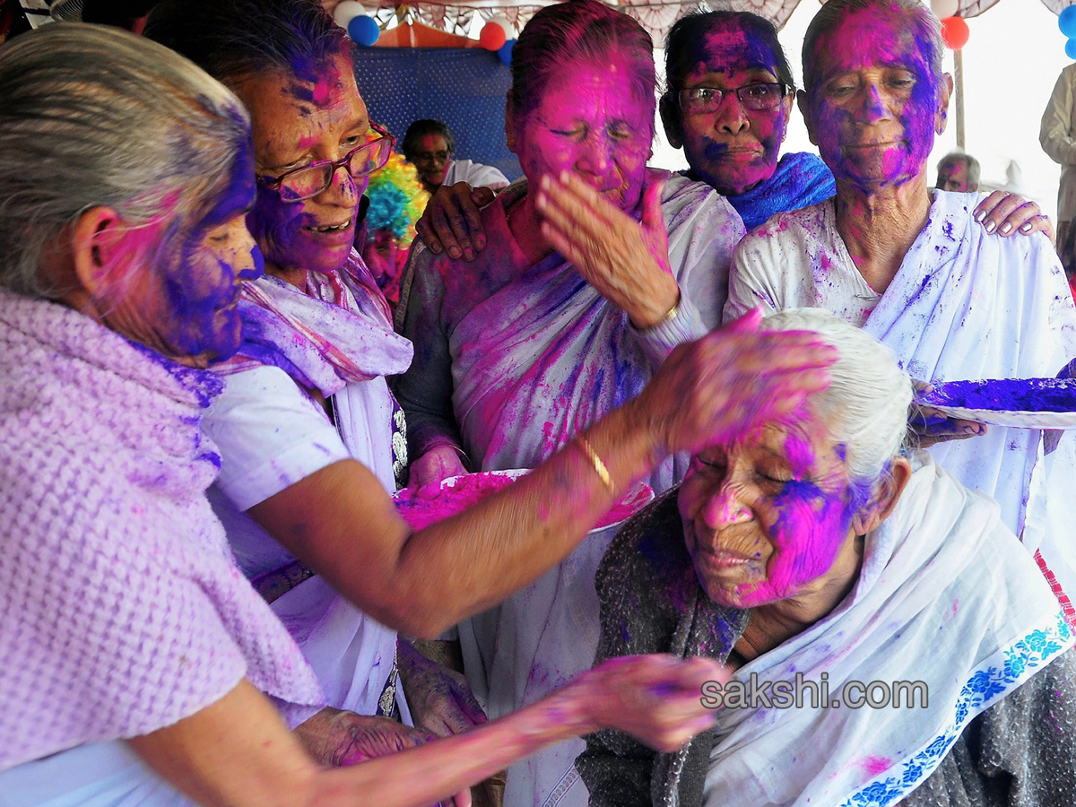 Holi Celebrations in India - Sakshi21