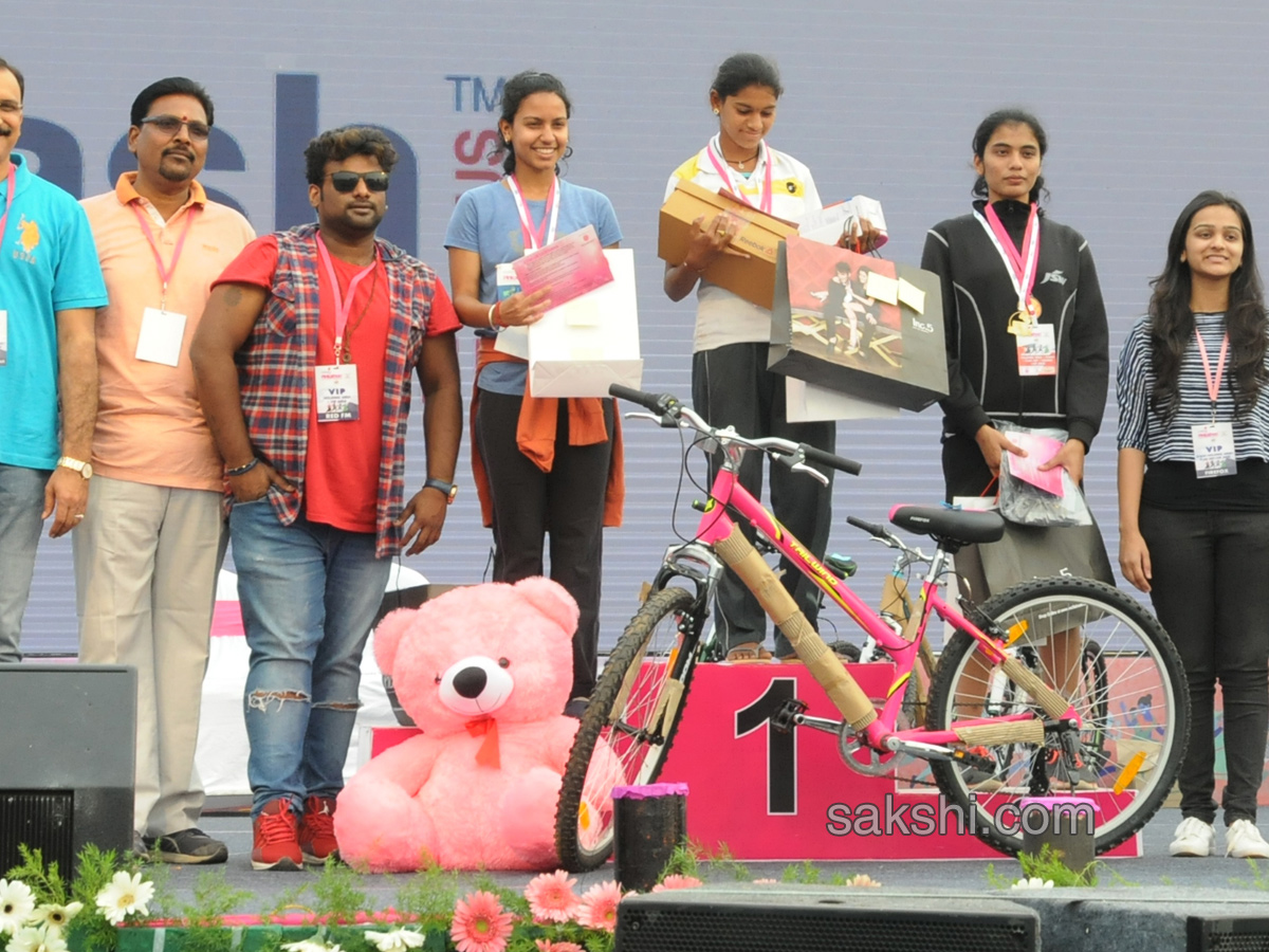 Pinkathon Run at Peoples Plaza  - Sakshi11