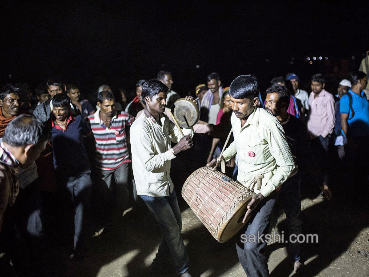 Maharashtra Farmers Protest Rally Reached Mumbai - Sakshi16