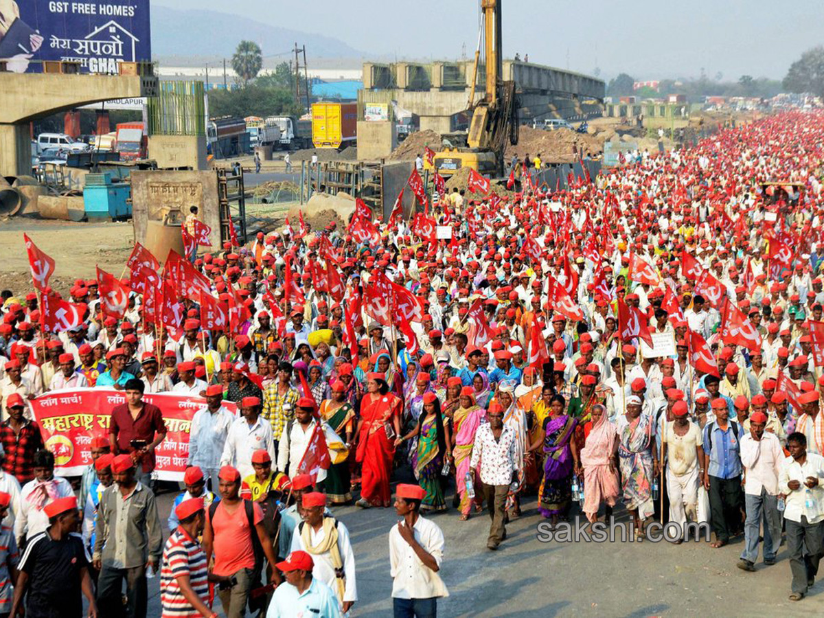 Maharashtra Farmers Protest Rally Reached Mumbai - Sakshi4