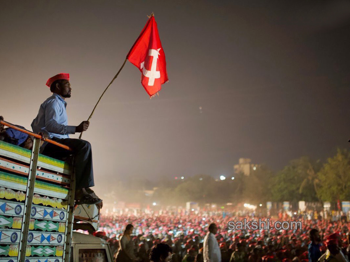 Maharashtra Farmers Protest Rally Reached Mumbai - Sakshi1