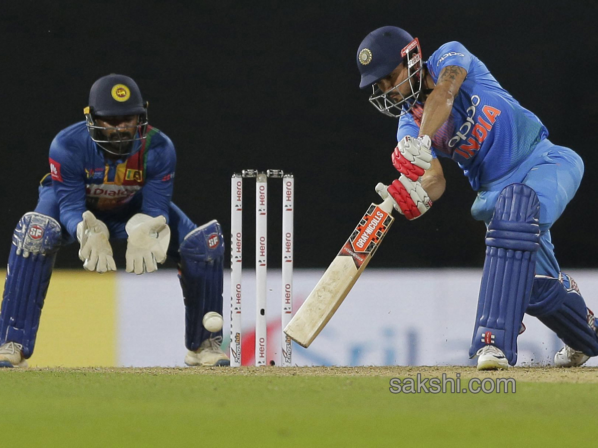 India Beat Sri Lanka by 6 Wickets in Nidahas Trophy - Sakshi1