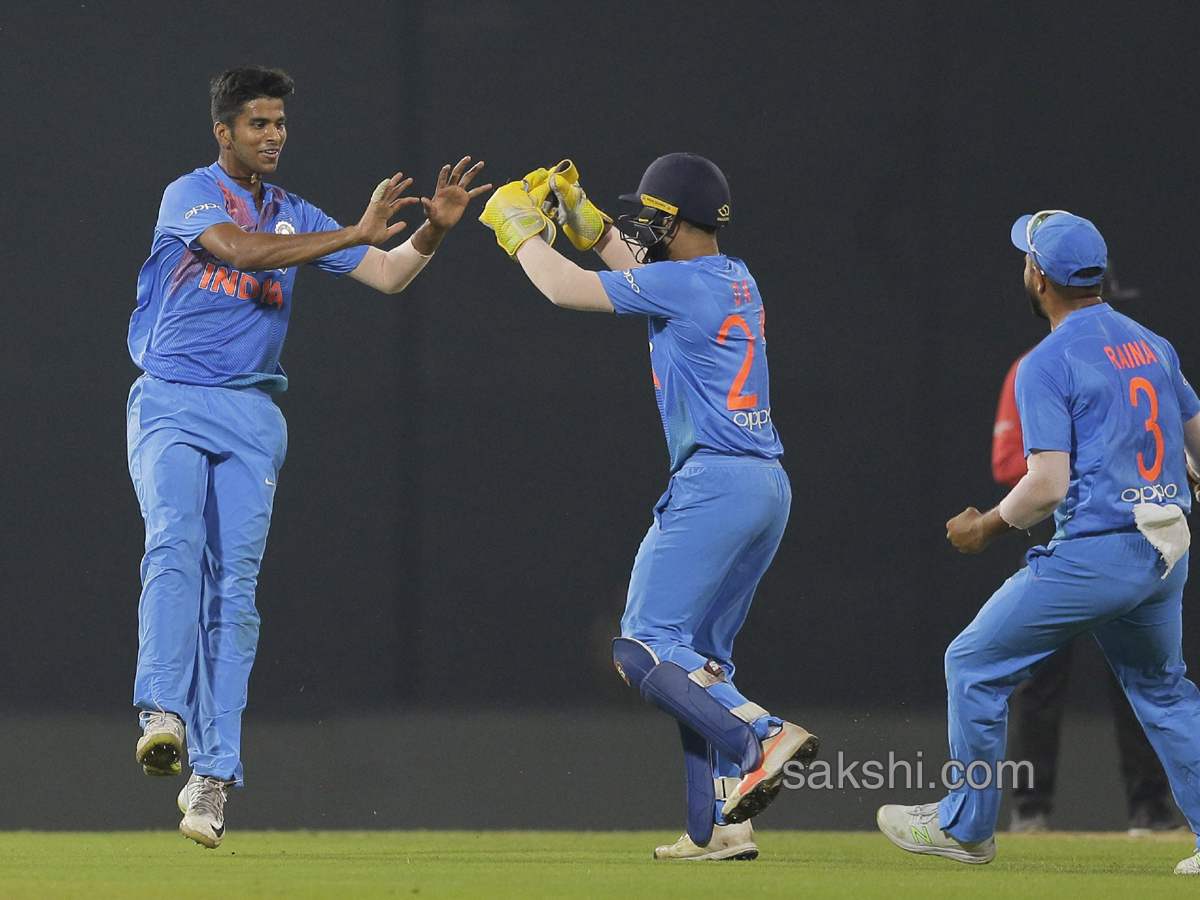 India Beat Sri Lanka by 6 Wickets in Nidahas Trophy - Sakshi22