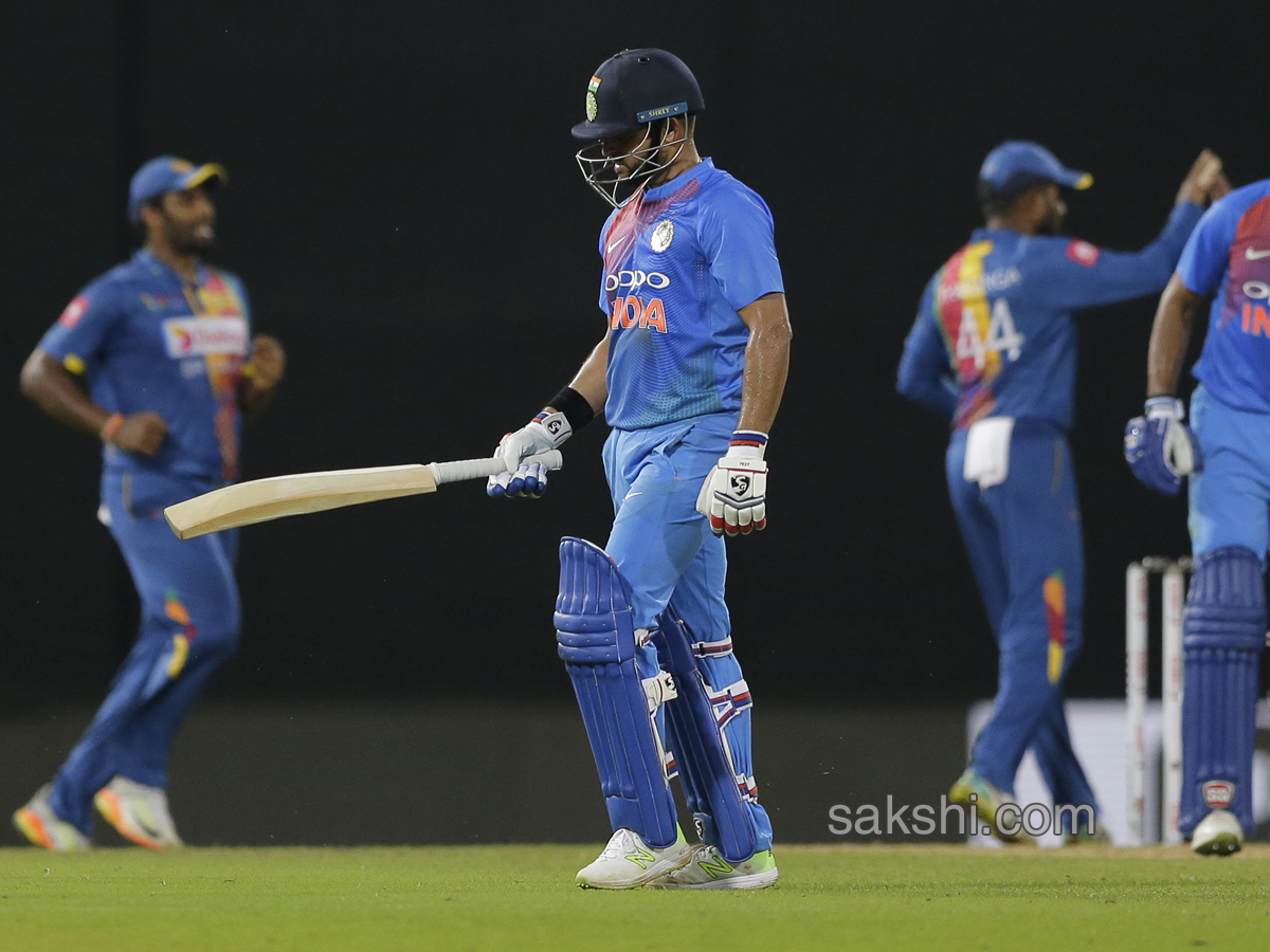 India Beat Sri Lanka by 6 Wickets in Nidahas Trophy - Sakshi8