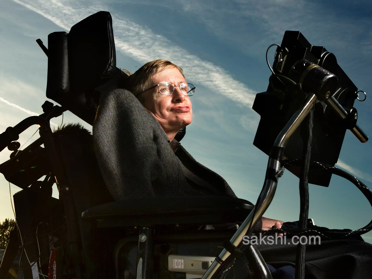 The Life of Stephen Hawking Pictures - Sakshi1