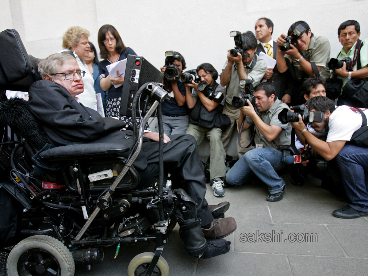 The Life of Stephen Hawking Pictures - Sakshi15