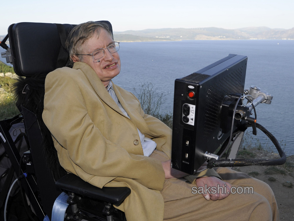 The Life of Stephen Hawking Pictures - Sakshi19