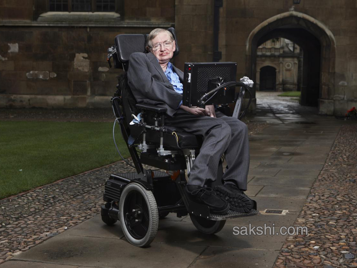 The Life of Stephen Hawking Pictures - Sakshi22