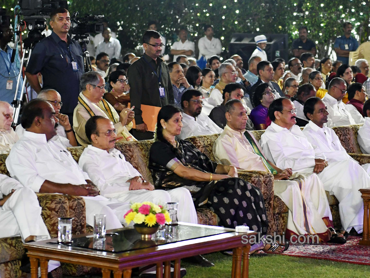 Ugadi Celebrations 2018 at Raj Bhavan - Sakshi4