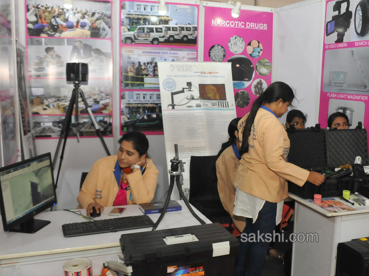 International Women s Day at Peoples Plaza Necklace Road - Sakshi8