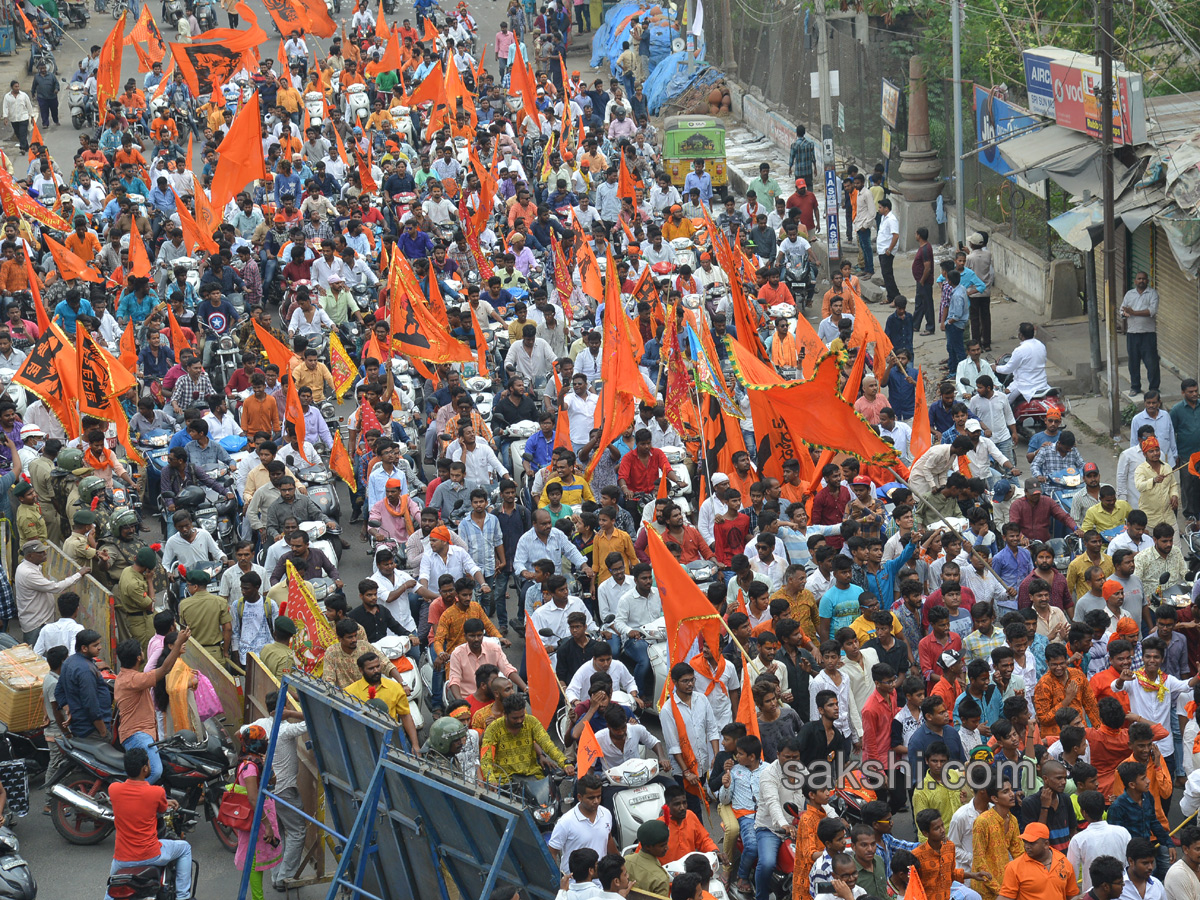 Hanuman Shobha Yatra in Hyderabad - Sakshi19