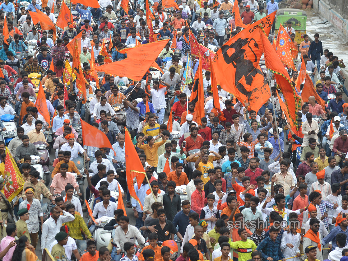 Hanuman Shobha Yatra in Hyderabad - Sakshi6