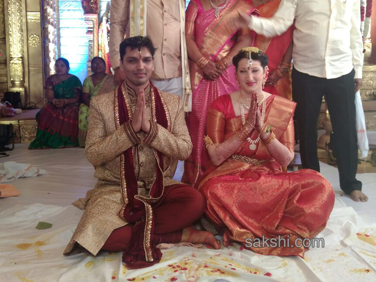 Chess Grand Master Pentala HariKrishna Wedding Photos - Sakshi9