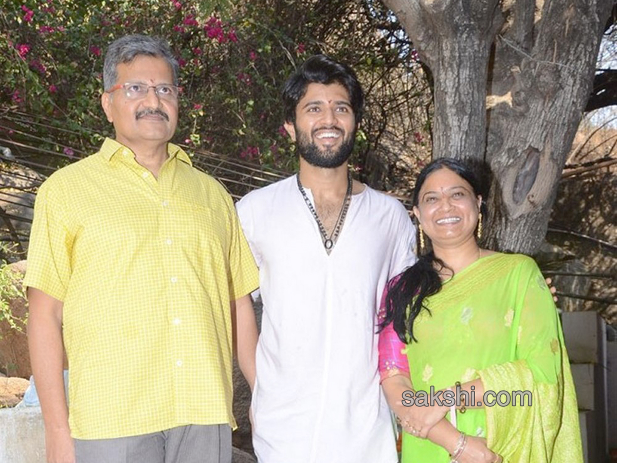 vijay devarakonda movie opening - Sakshi2