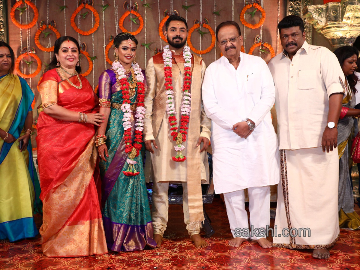 Actor Parthiepans daughter Keerthana weds editor Sreekar Prasads son Akshay Akkineni - Sakshi12