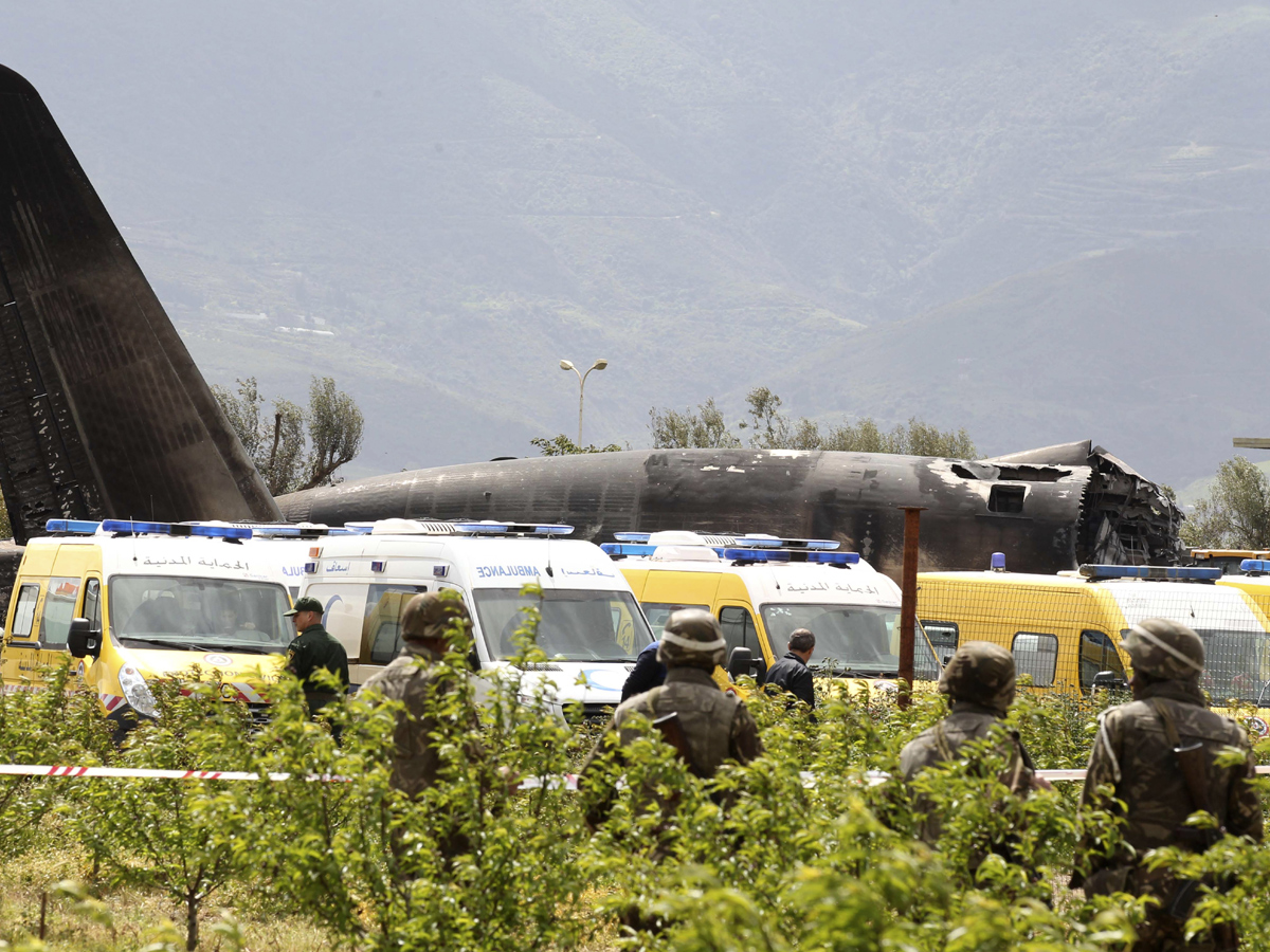 200 dead in Algeria military plane crash - Sakshi6