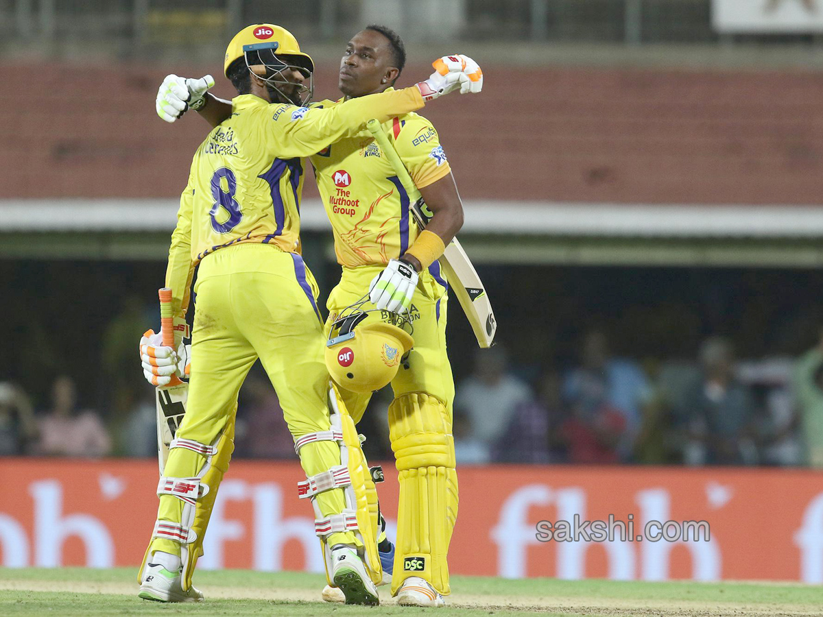 chennai super kings beat kkr-5 wickets  - Sakshi3