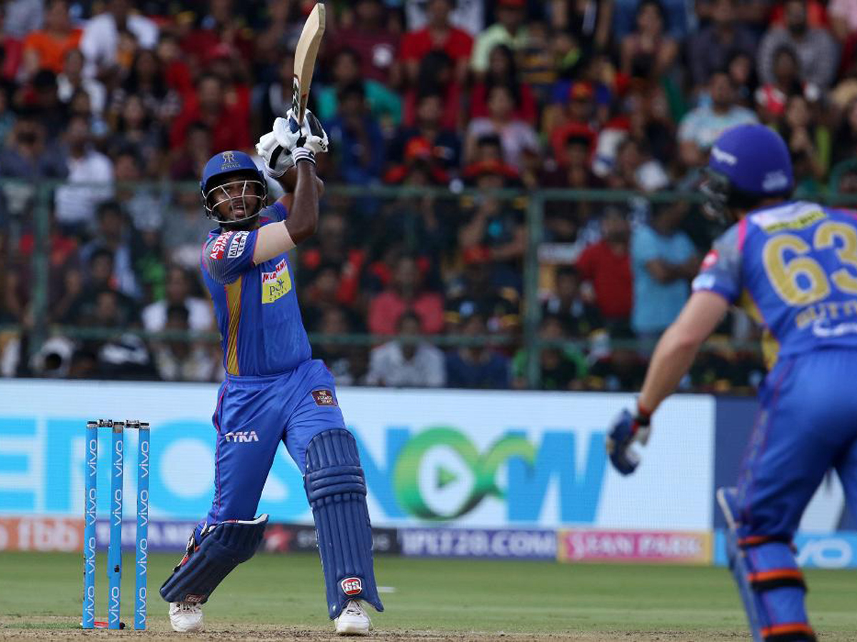 Rajasthan Royals beat Royal Challengers Bangalore by 19 runs - Sakshi19