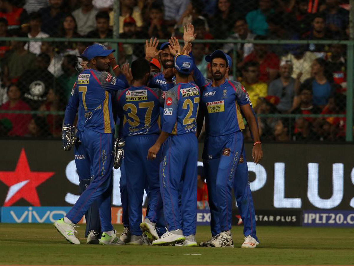 Rajasthan Royals beat Royal Challengers Bangalore by 19 runs - Sakshi8