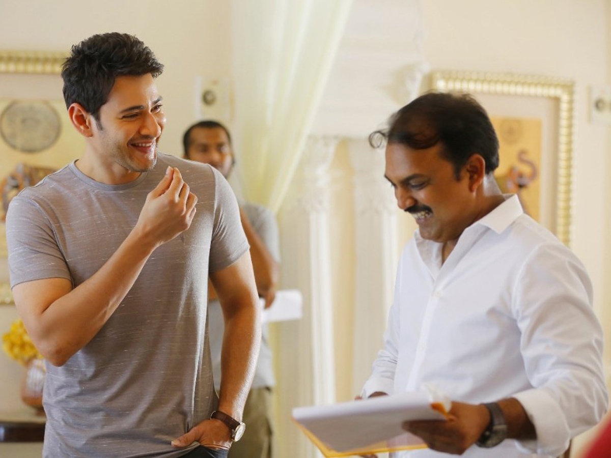 Bharat Ane Nenu Location Stills - Sakshi1