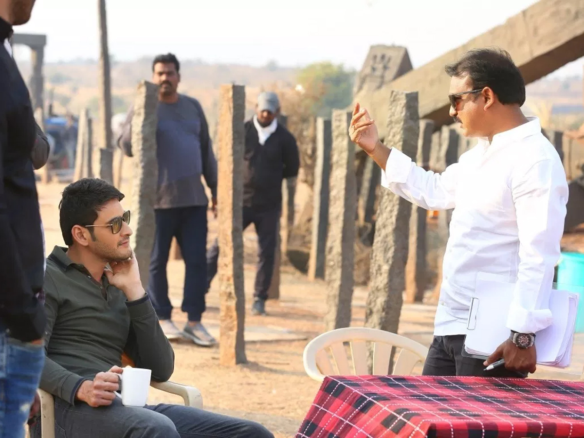 Bharat Ane Nenu Location Stills - Sakshi2