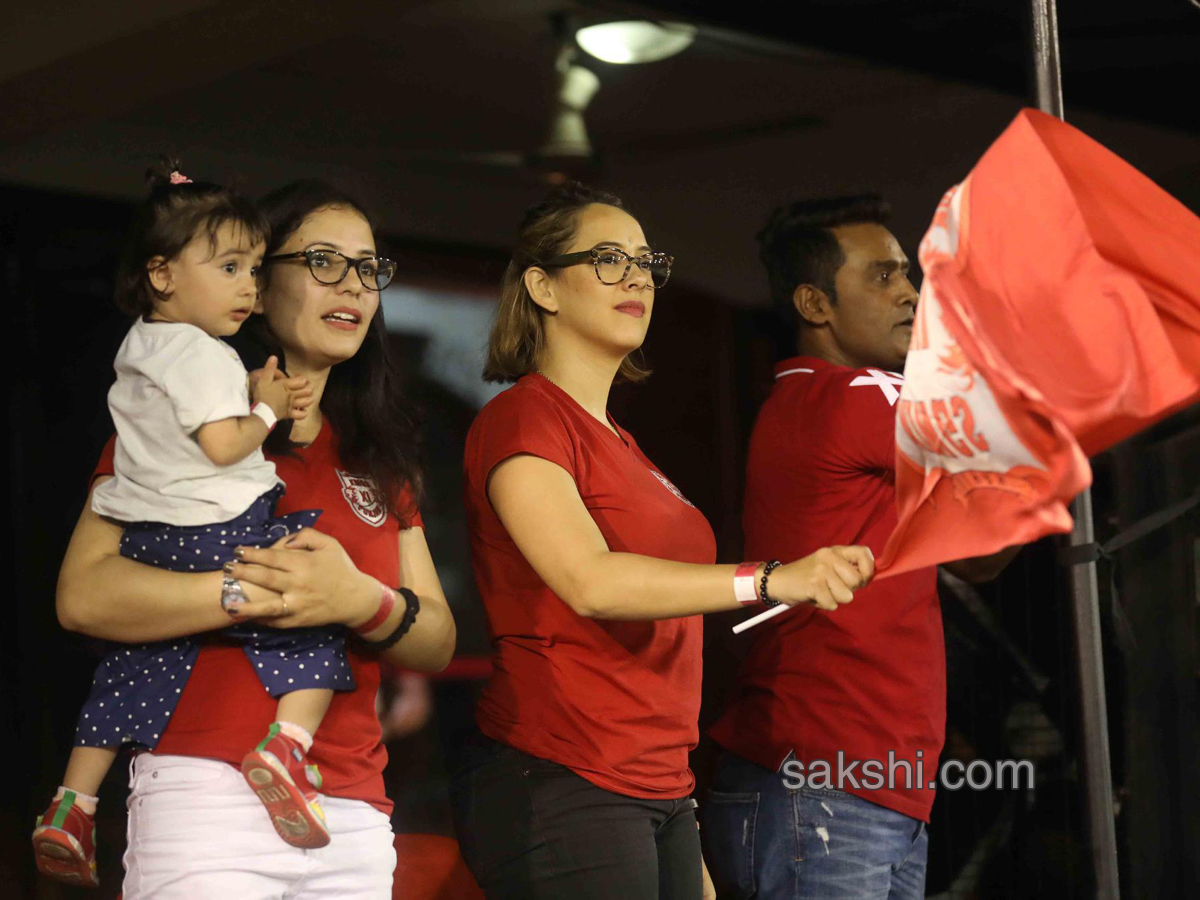 Kings XI Punjab and Chennai Super Kings - Sakshi10