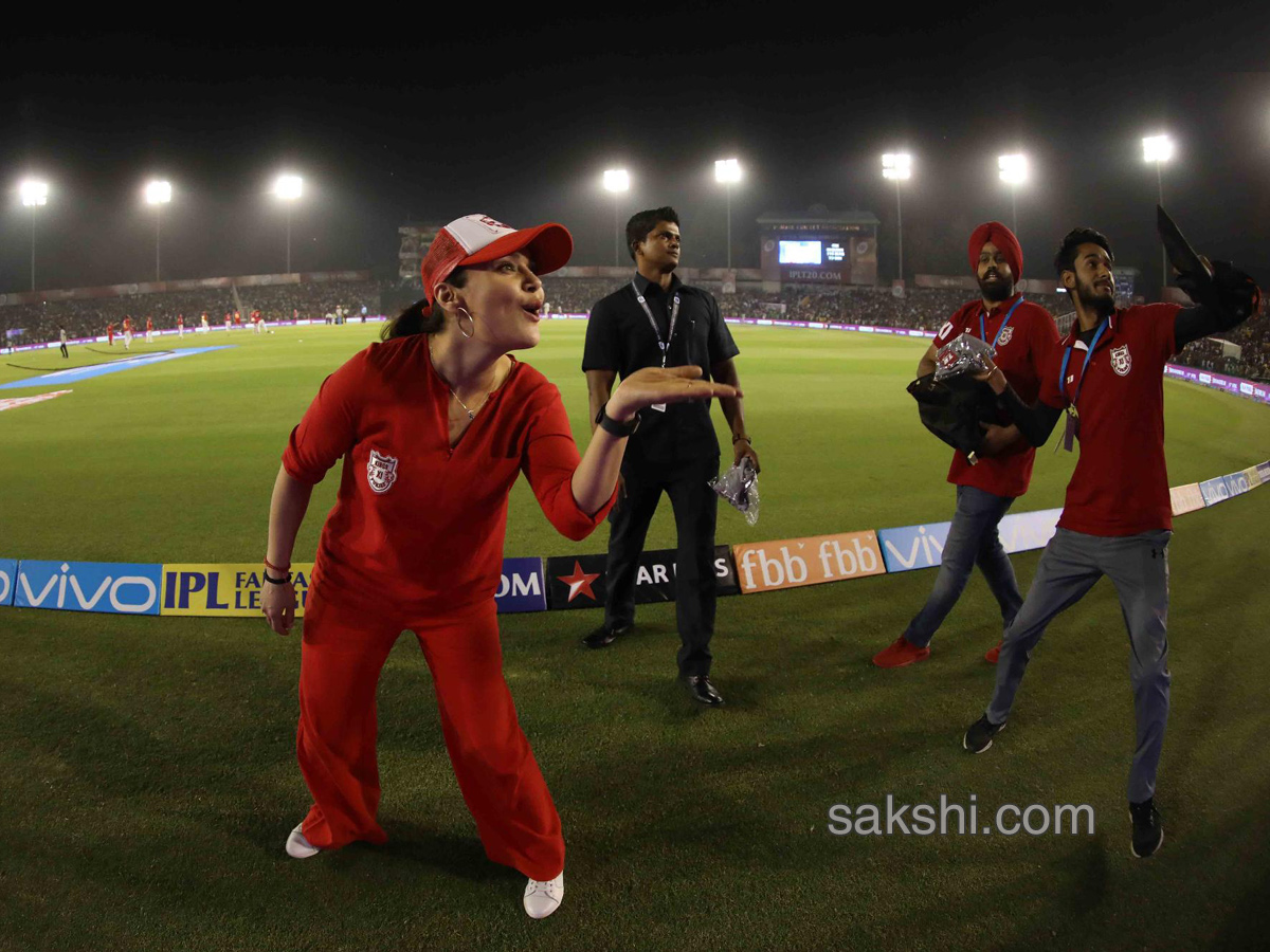 Kings XI Punjab and Chennai Super Kings - Sakshi16