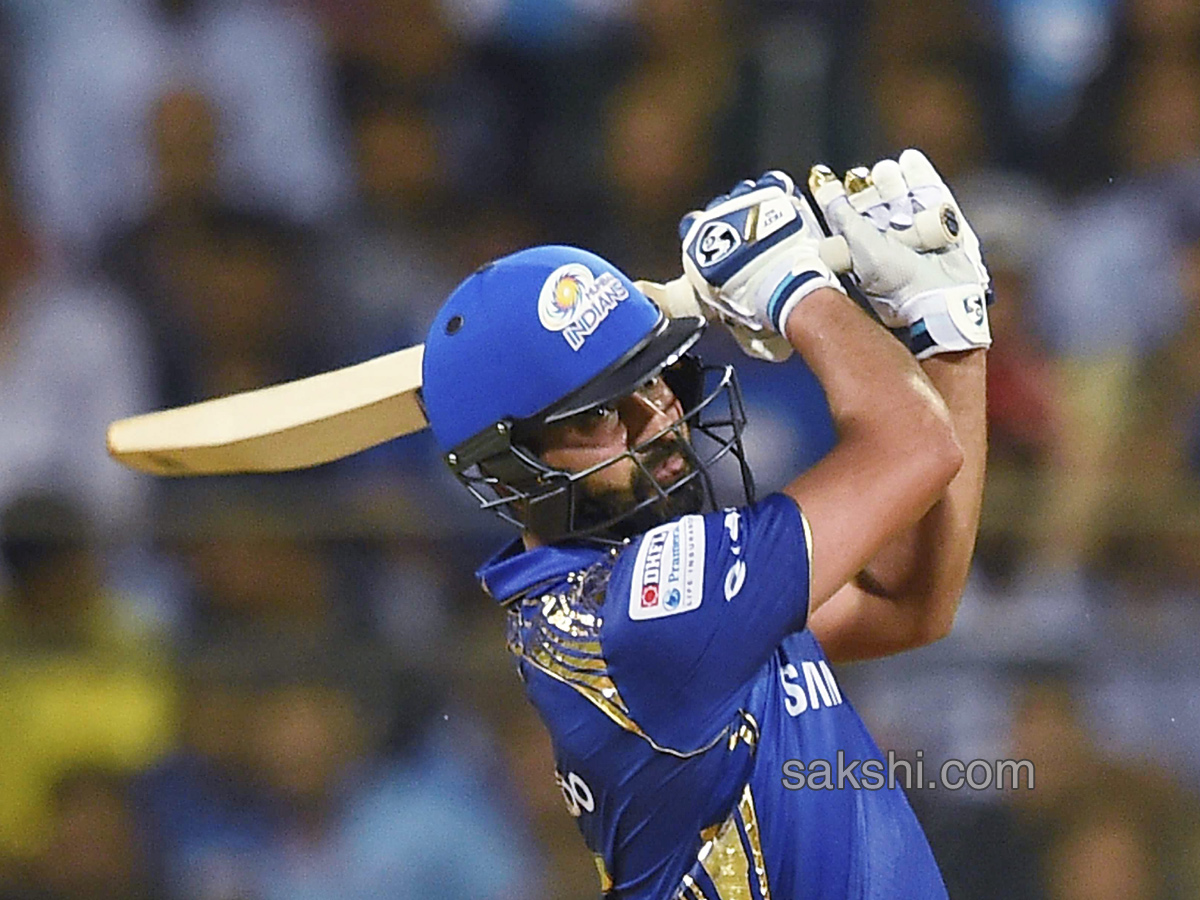 Mumbai Indians and Royal Challengers Bangalore photo gallery - Sakshi10