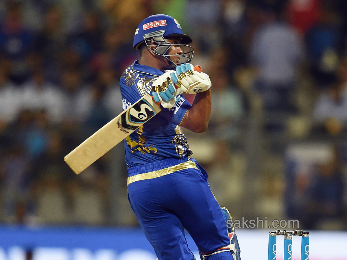 Mumbai Indians and Royal Challengers Bangalore photo gallery - Sakshi12