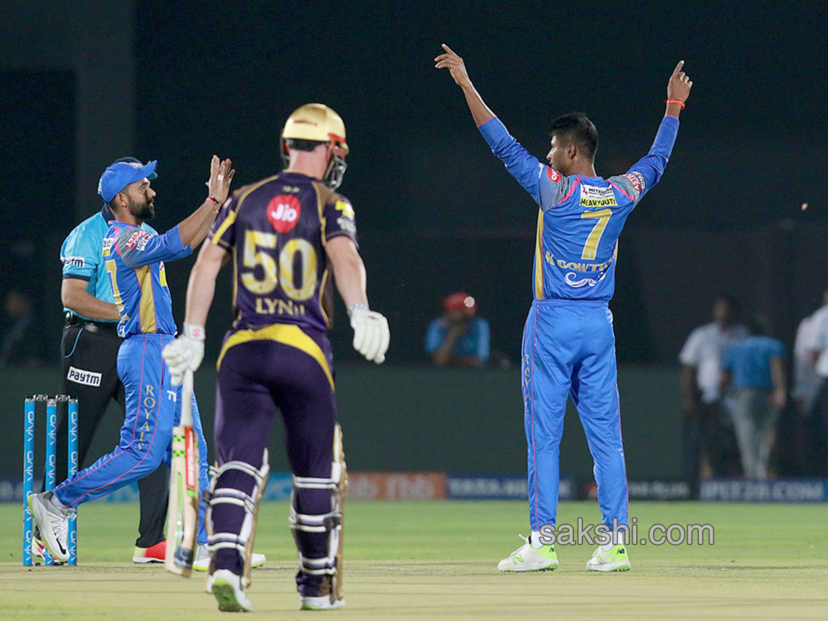 Kolkata Knight Riders beat Rajasthan Royals by seven wickets - Sakshi11