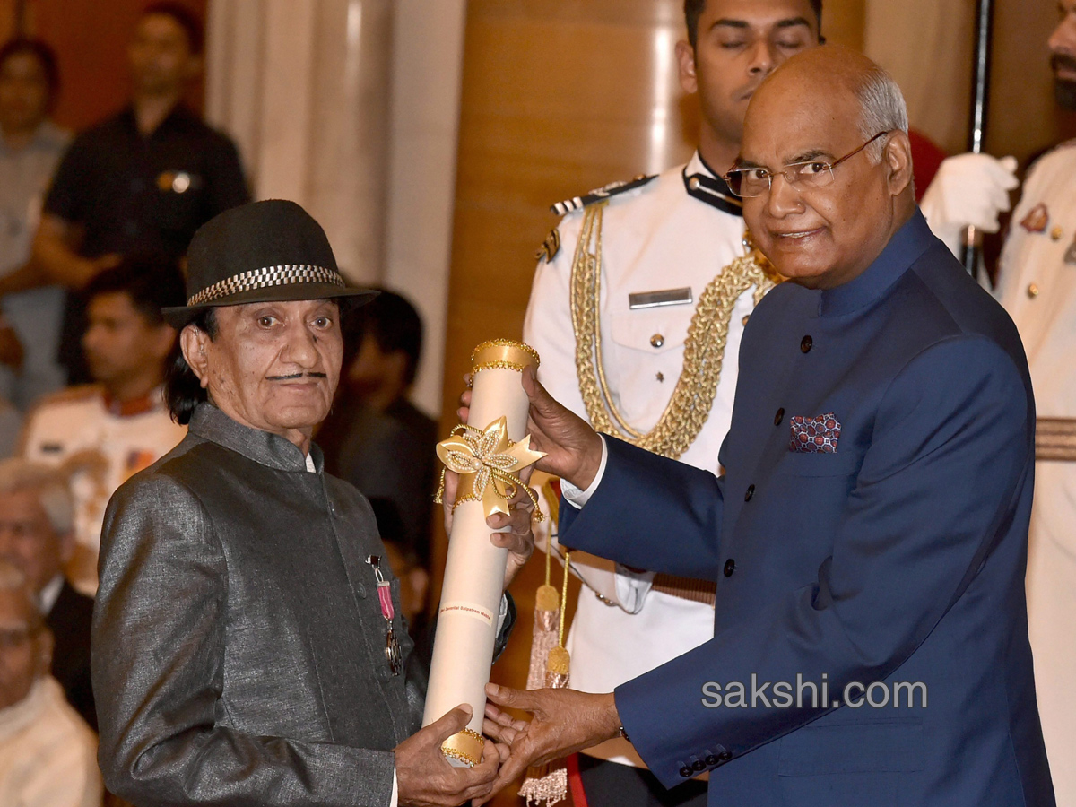 Padma Award 2018 at Rashtrapati Bhavan in New Delhi - Sakshi7