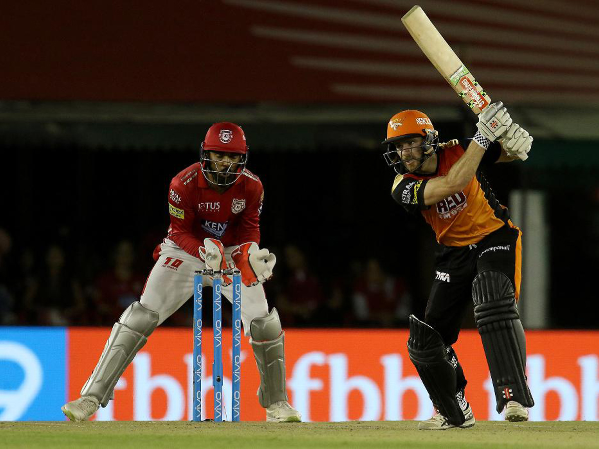 Kings XI Punjab beat Sunrisers Hyderabad by 15 runs - Sakshi3