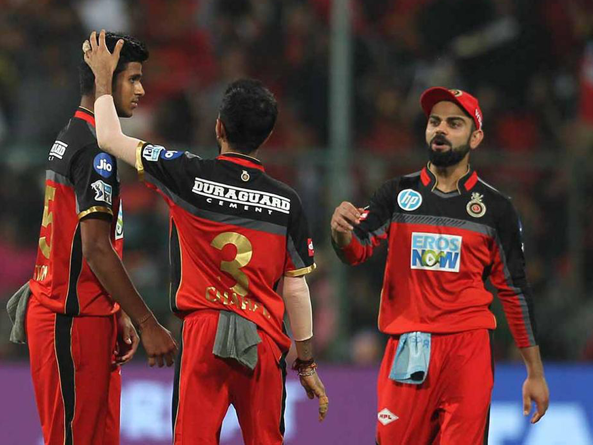 Royal Challengers Bangalore won by 6 wickets - Sakshi15